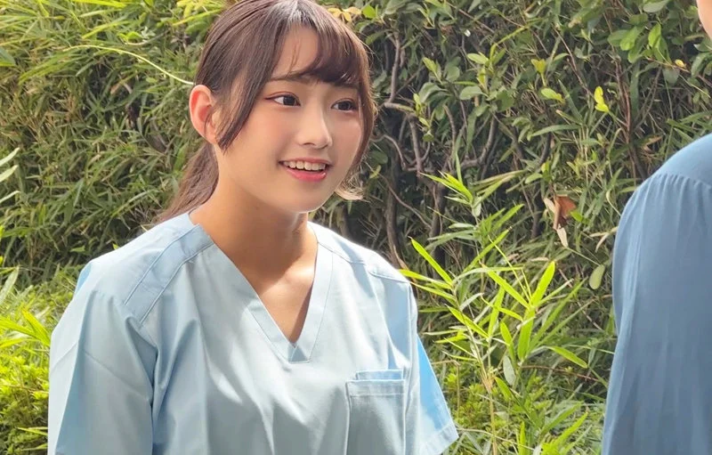 smjs256 すみれさん 相坂すみれ 看護師素人 笑顔 メインビジュアル