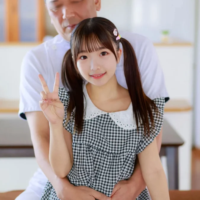 deaa035 カナちゃん 由良かな 出張マッサージ スク水
